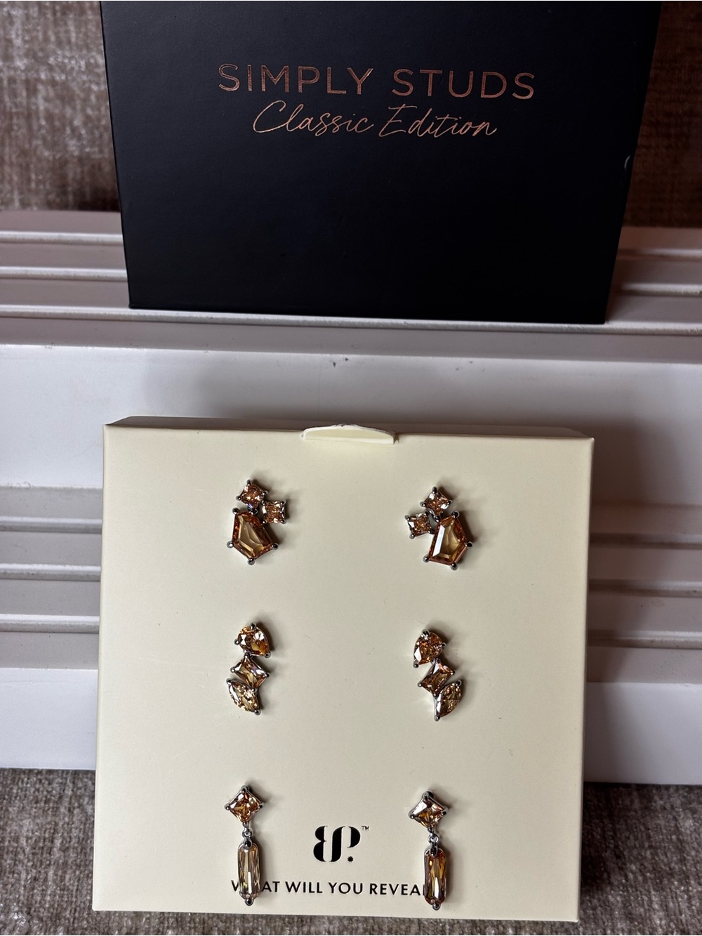 Simply Studs Classic Edition - Picture 4 of 4